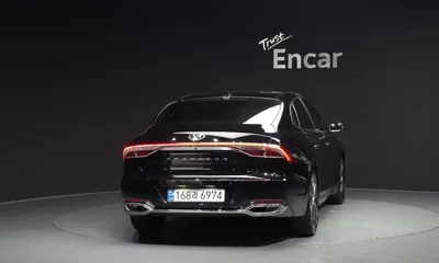 Hyundai Grandeur 2021, 162360 км, за 10401.09 USD