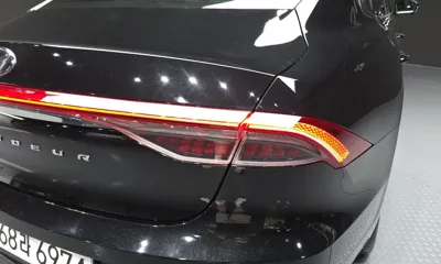 Hyundai Grandeur 2021, 162360 км, за 10401.09 USD - фото 23