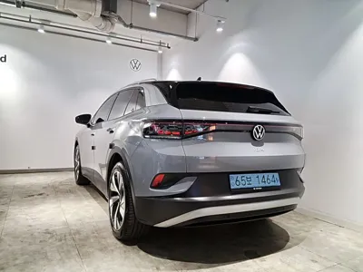 Volkswagen ID.4 2024, 5917 км, за 25352.65 USD