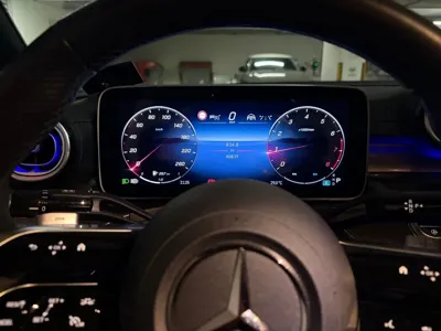 Mercedes-Benz C-Class 2023, 41000 км, за 29470.17 USD - фото 7