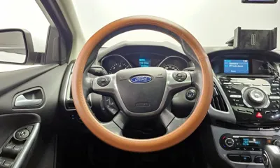 Ford Focus 2015, 51106 км, за 2841.1 USD - фото 13