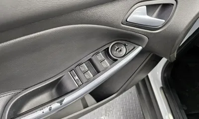 Ford Focus 2015, 51106 км, за 2841.1 USD - фото 16