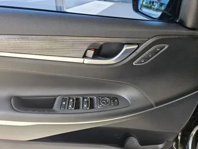 Hyundai Grandeur 2018, 151243 км, за 9109.85 USD - фото 7