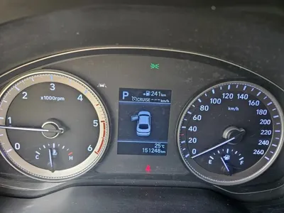 Hyundai Grandeur 2018, 151243 км, за 9109.85 USD - фото 11