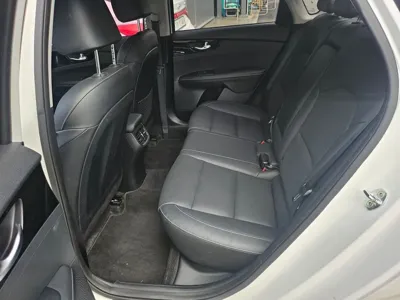 Kia K3 2019, 89534 км, за 8205.33 USD - фото 7