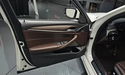 BMW 5-Series 2020, 18651 км, за 25732.91 USD - фото 24