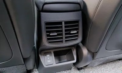 Kia Seltos 2024, 41875 км, за 14113.17 USD - фото 27