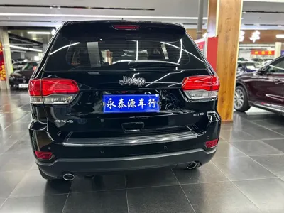 Jeep Grand Cherokee (Import) 2018, 19000 км, за 24473.98 USD