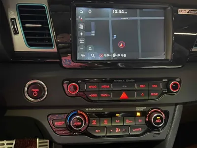Kia Niro 2019, 87229 км, за 13016.86 USD - фото 10