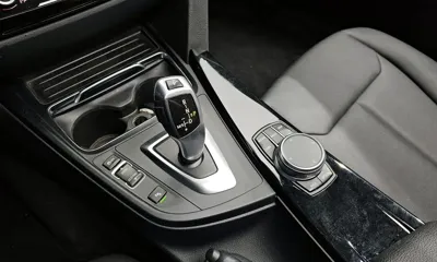 BMW 3-Series 2018, 154862 км, за 7817.59 USD - фото 9