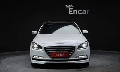 Hyundai Genesis 2016, 78325 км, за 13596.95 USD