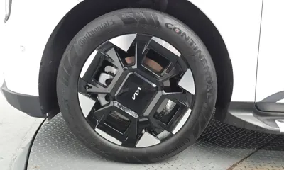 Kia Canival 2025, 27388 км, за 38371.36 USD