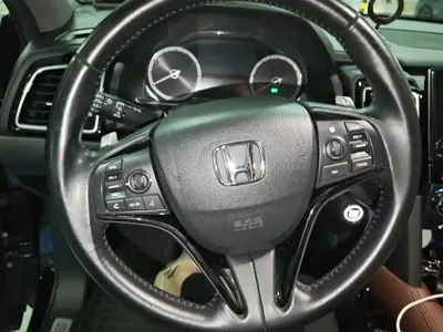 Honda UR-V 2021, 141400 км, за 15655.72 USD - фото 15