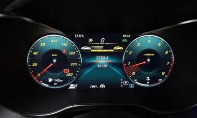 Mercedes-Benz GLC-Class 2023, 60120 км, за 30228.16 USD - фото 8