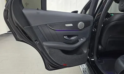 Mercedes-Benz GLC-Class 2023, 60120 км, за 30228.16 USD - фото 25