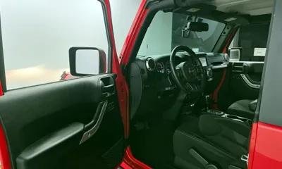 Jeep Wrangler 2017, 91861 км, за 12676.33 USD - фото 11