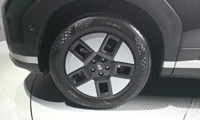 Hyundai Santafe 2024, 68337 км, за 22790.9 USD