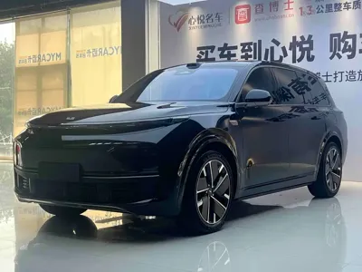 Li Auto Li L9 · 2025 год
