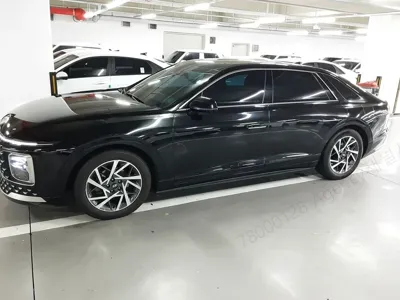 Hyundai Grandeur 2023, 60503 км, за 4581.64 USD