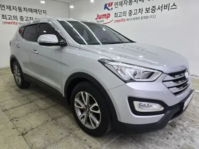 Hyundai Santafe 2015, 209325 км, за 4135.49 USD