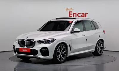 BMW X5 · 2022 год