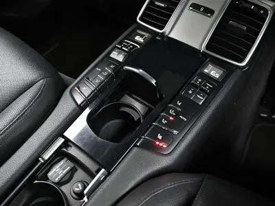 Porsche Panamera 2014, 165292 км, за 12143.89 USD - фото 16