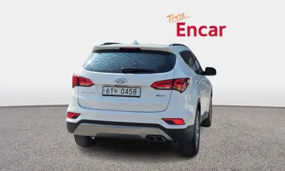 Hyundai Santafe 2016, 65290 км, за 9250.08 USD