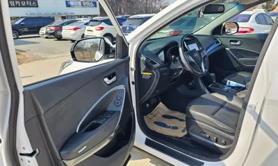 Hyundai Santafe 2016, 65290 км, за 9250.08 USD - фото 10