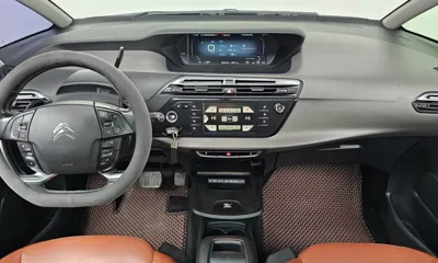 Citroen-DS C4 Picasso 2016, 140244 км, за 3898.25 USD - фото 7