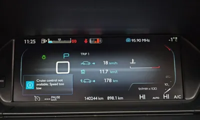 Citroen-DS C4 Picasso 2016, 140244 км, за 3898.25 USD - фото 8