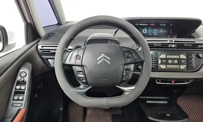 Citroen-DS C4 Picasso 2016, 140244 км, за 3898.25 USD - фото 13