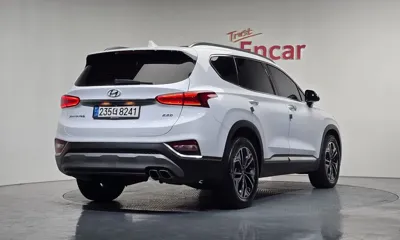 Hyundai Santafe 2019, 109557 км, за 12931.6 USD