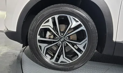 Hyundai Santafe 2019, 109557 км, за 12931.6 USD