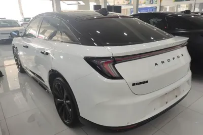 Arcfox Alpha S 2022, 39300 км, за 18547 USD
