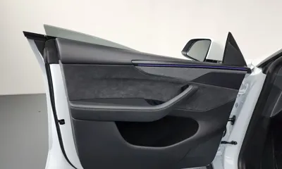 Tesla Model Y 2026, 706 км, за 48855.1 USD - фото 25