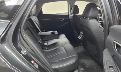 Hyundai Sonata 2022, 63020 км, за 14900.88 USD - фото 12