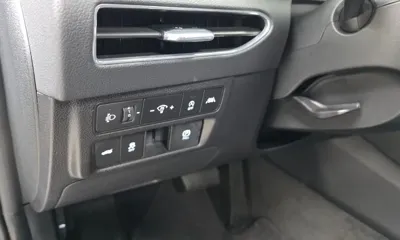 Hyundai Sonata 2022, 63020 км, за 14900.88 USD - фото 18