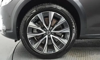 Volvo V90 2021, 36761 км, за 26308.85 USD