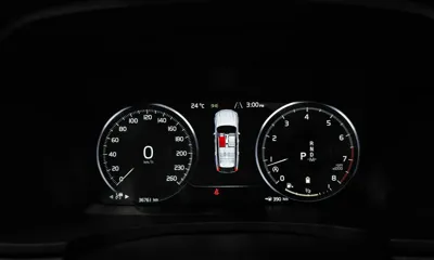 Volvo V90 2021, 36761 км, за 26308.85 USD - фото 8