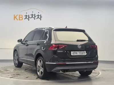 Volkswagen Tiguan 2018, 157713 км, за 13066.37 USD