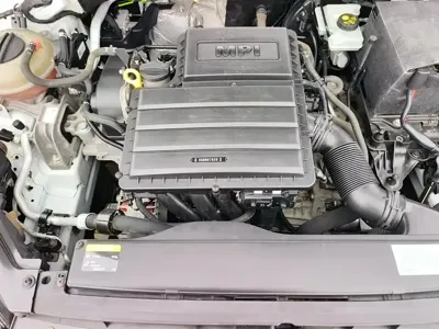 Volkswagen Golf 2016, 112600 км, за 5635.56 USD - фото 10
