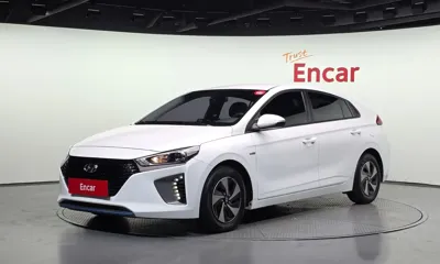 Hyundai Ioniq · 2016 год