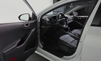 Hyundai Ioniq 2016, 150443 км, за 4417.13 USD - фото 10