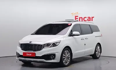 Kia Canival · 2015 год