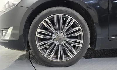 Kia K7 2016, 159098 км, за 3610.35 USD