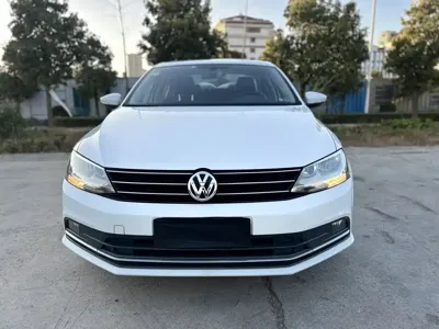 Volkswagen Sagitar 2018, 58000 км, за 7262.96 USD