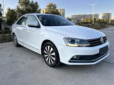 Volkswagen Sagitar 2018, 58000 км, за 7262.96 USD