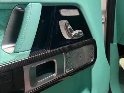 Mercedes-Benz G-Class 2020, 57000 км, за 118156.76 USD - фото 8