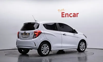 ChevroletGMDaewoo Spark 2016, 116871 км, за 2736.16 USD