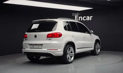 Volkswagen Tiguan 2013, 197827 км, за 7532.21 USD